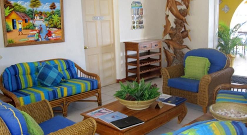 Paradise Beach Hotel Kingstown Exterior photo